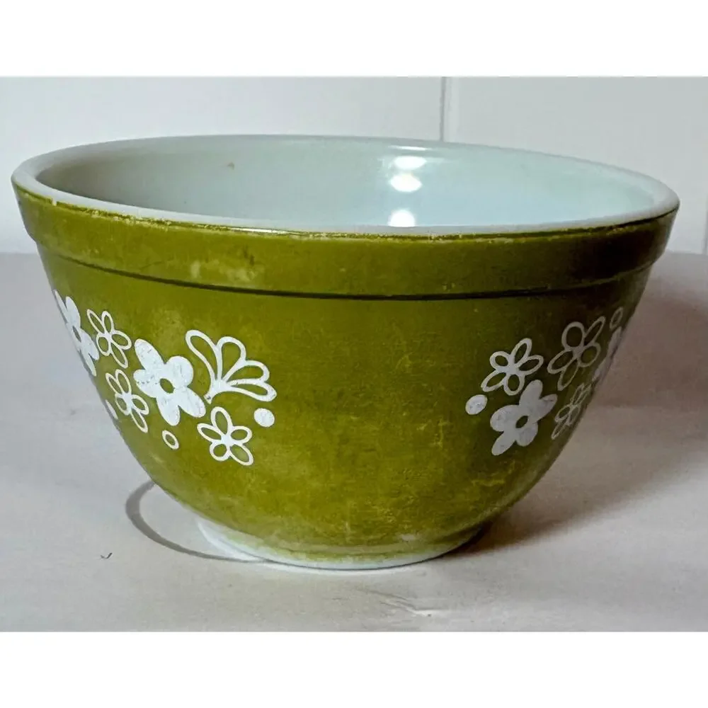 Vintage Pyrex Green Floral Crazy Daisy 1.5 Pint Mixing Bowl #401